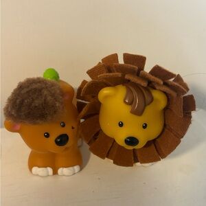 Fisher-Price Little People touch and feel lions